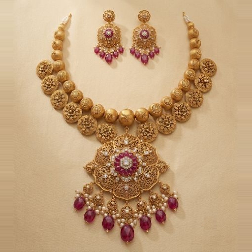 The Nizam Antique Set